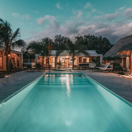 El Pez Surf Hotel Попойо Екстериор снимка