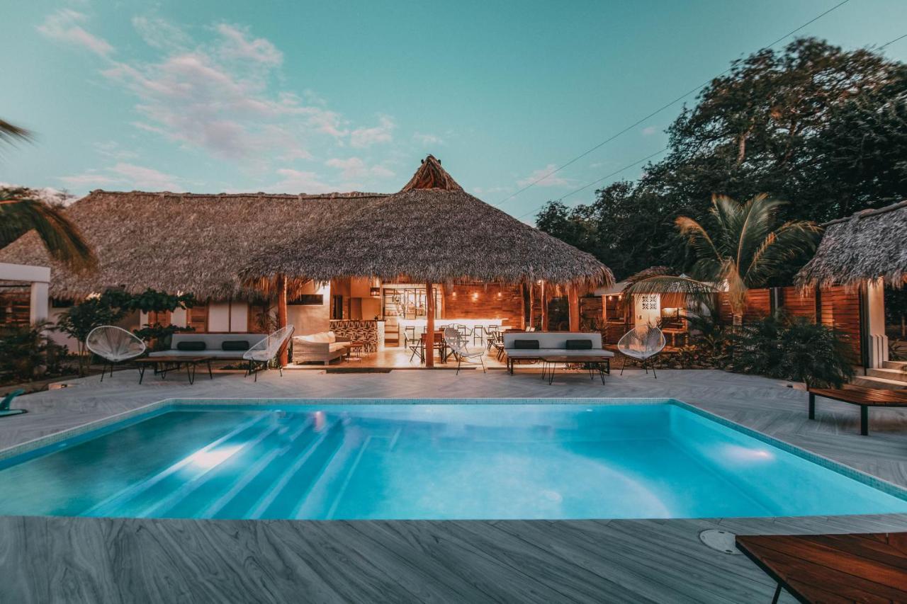 El Pez Surf Hotel Попойо Екстериор снимка