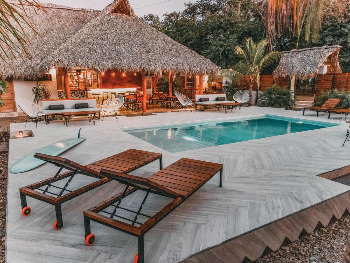 El Pez Surf Hotel Попойо Екстериор снимка