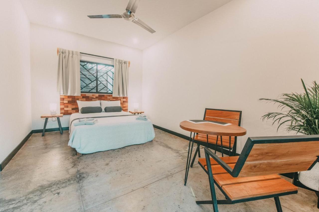 El Pez Surf Hotel Попойо Екстериор снимка